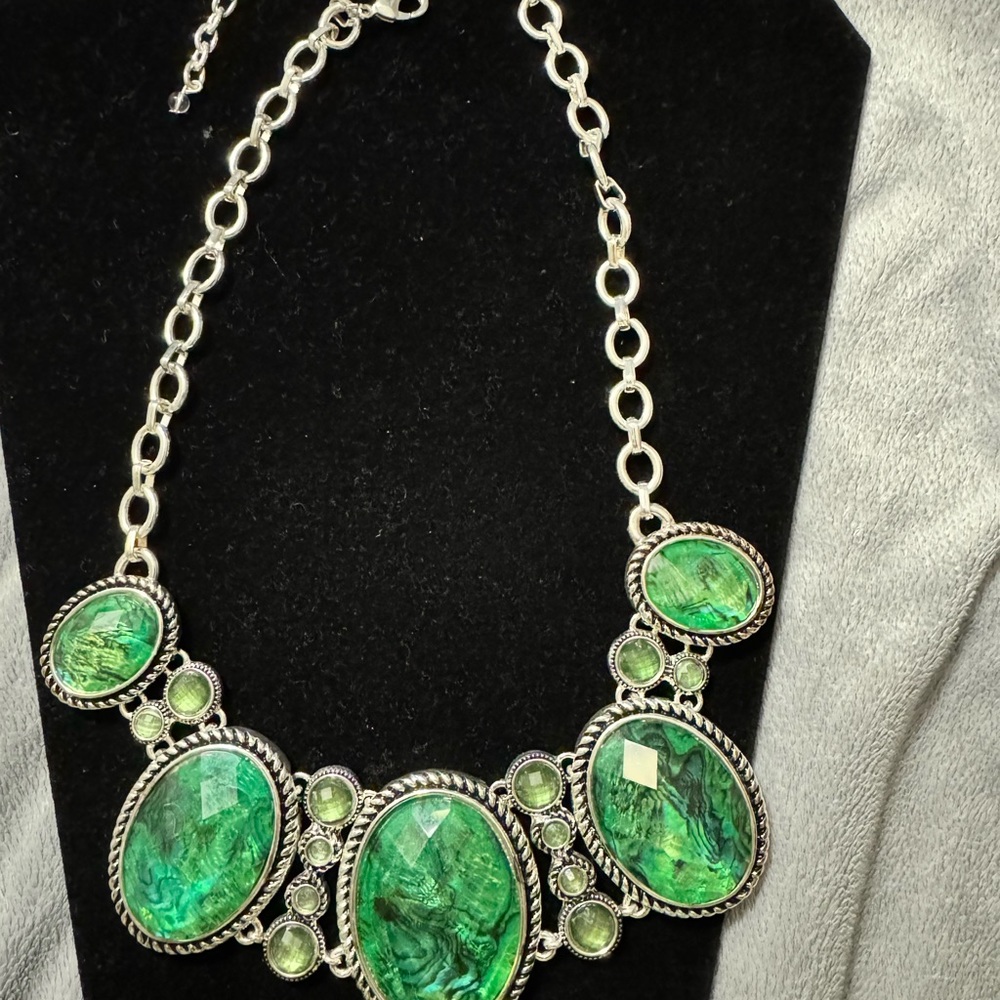 Napier Abstract Green Cabochon Statement Necklace - Picture 3 of 4